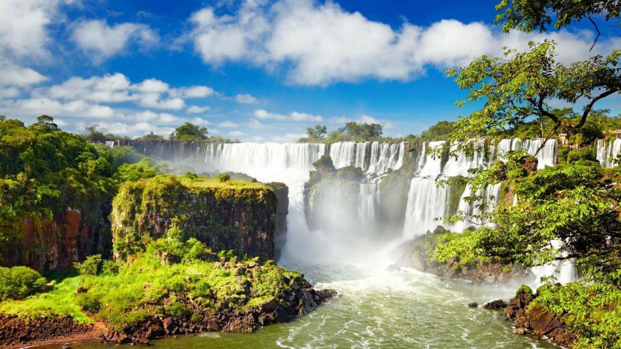 Hotel AATRAC Iguazú Puerto Iguazú Esterno foto